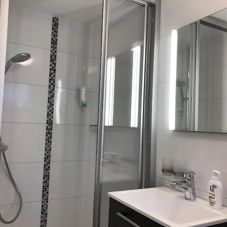 בית הארחה Gaestehaus Alwin Diebold - 5 Gehminuten Zum Europapark